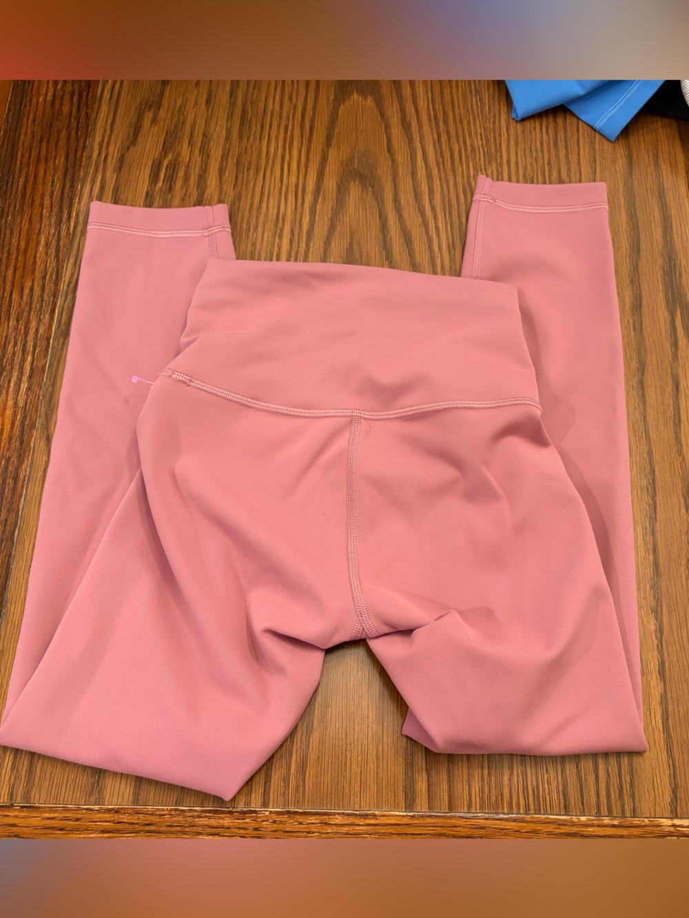 Women’s Lululemon Leggings in Dusty Rose